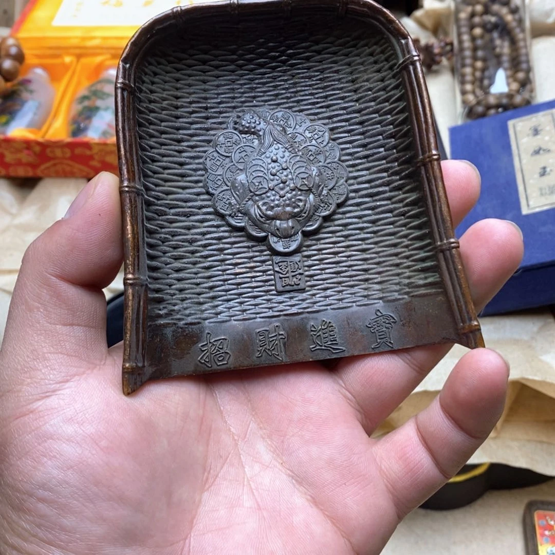 大叶紫檀（黑酸枝木类）