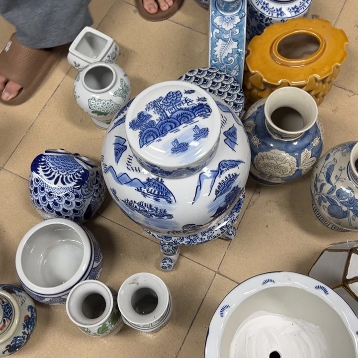 微瑕陶罐。。。。。。。。。。。。。一