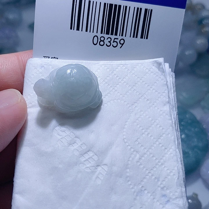 翡翠未镶嵌颈饰天光墟翡翠市场现金代购