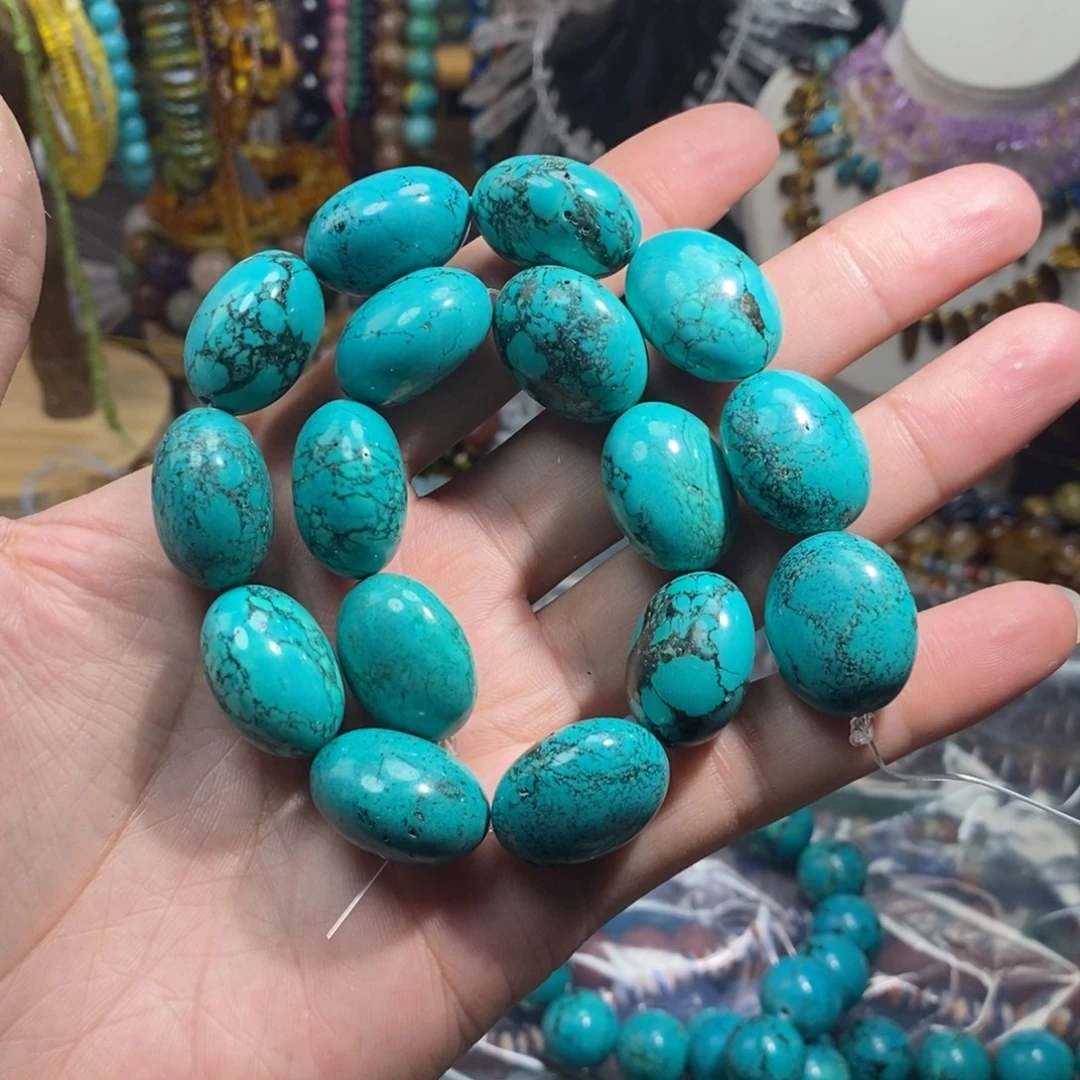 未镶嵌，天然松旦型20×23mm，石英质玉