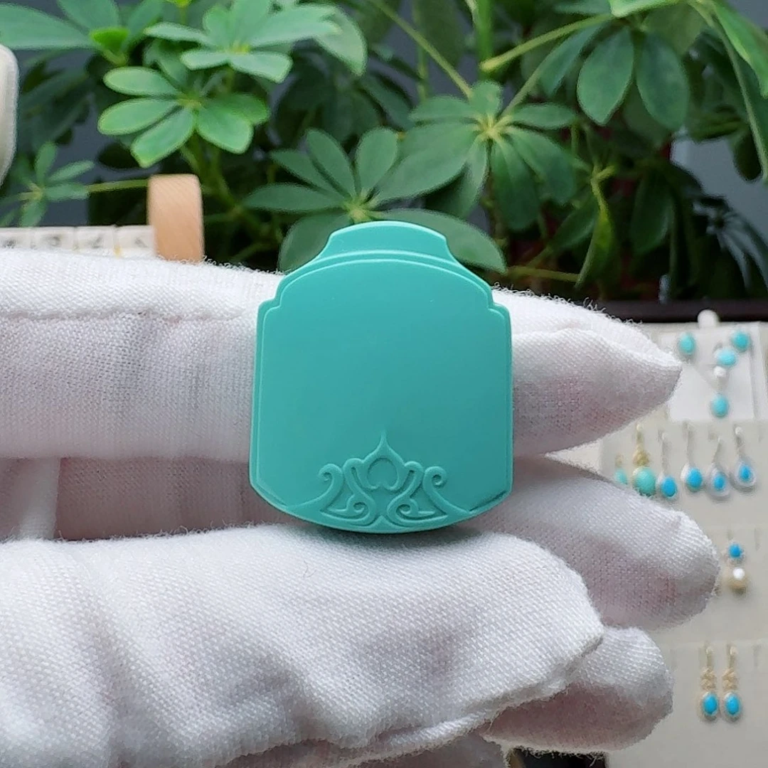 绿松石未镶嵌颈饰吊坠