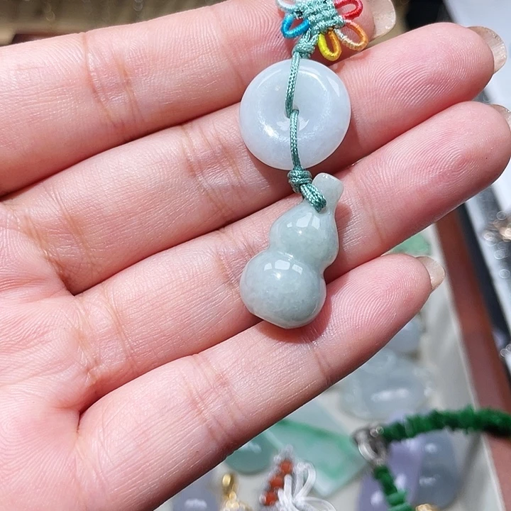 翡翠未镶嵌颈饰天然翡翠