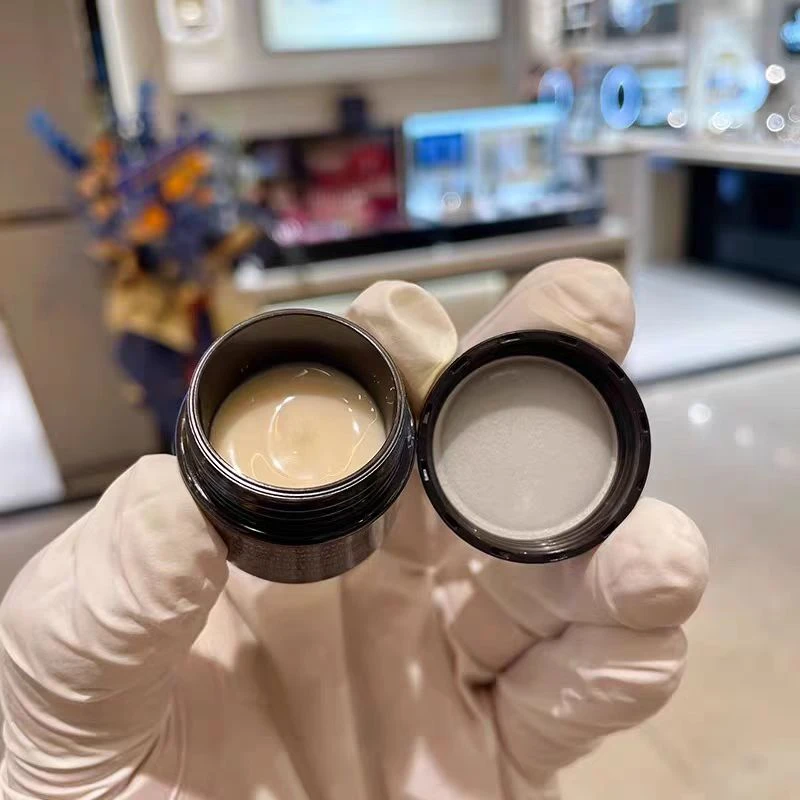 【言言分享CP】黑色奢华保湿乳霜