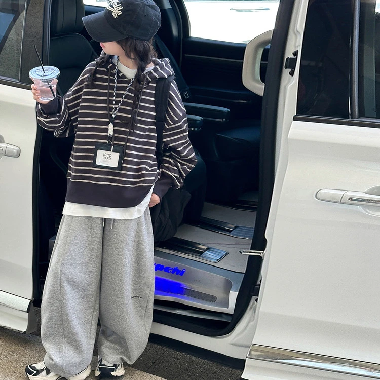 大童女孩秋装女童6-12岁网红套装儿童条纹卫衣弯刀裤两件套洋气潮