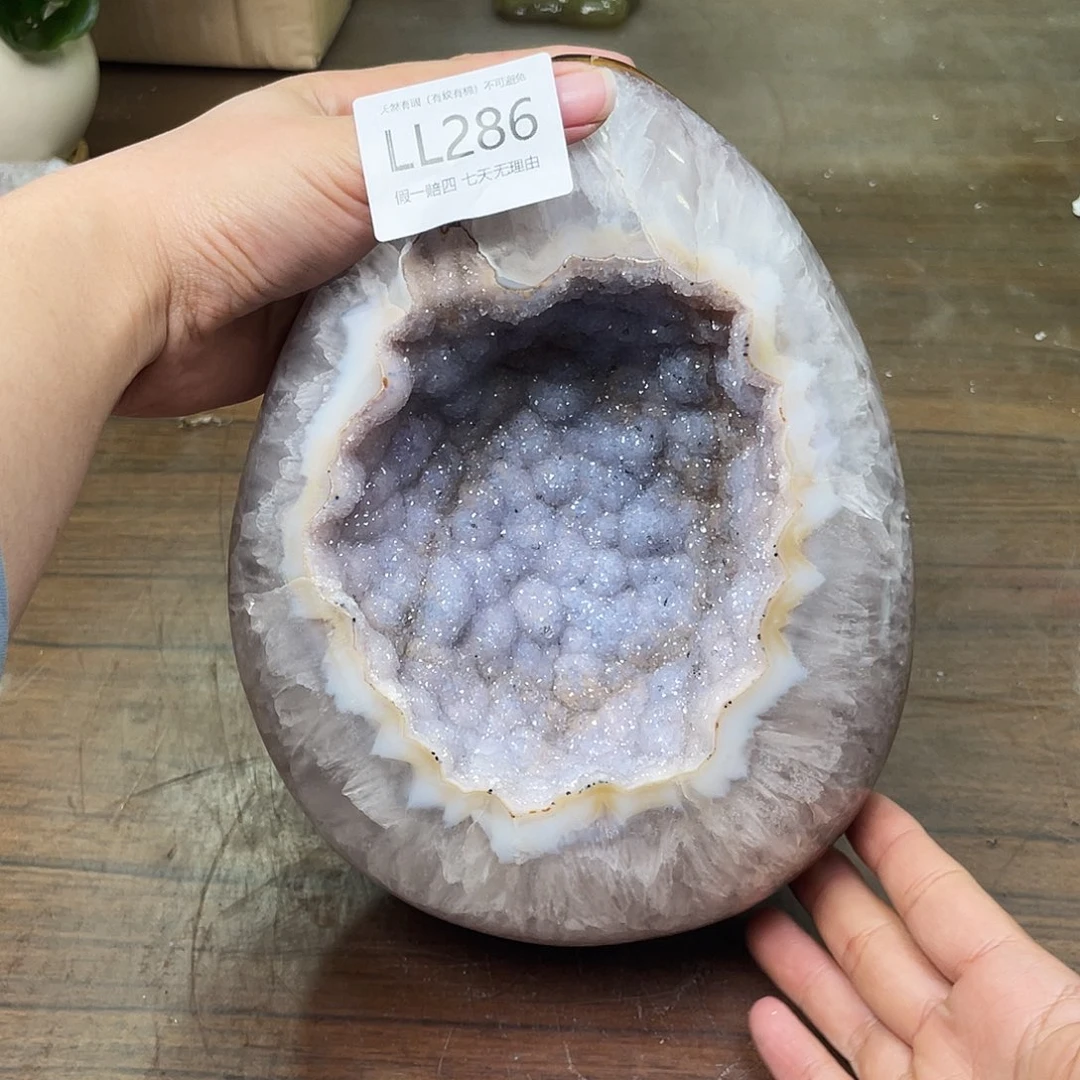 未镶嵌水晶大型摆件（非配饰）