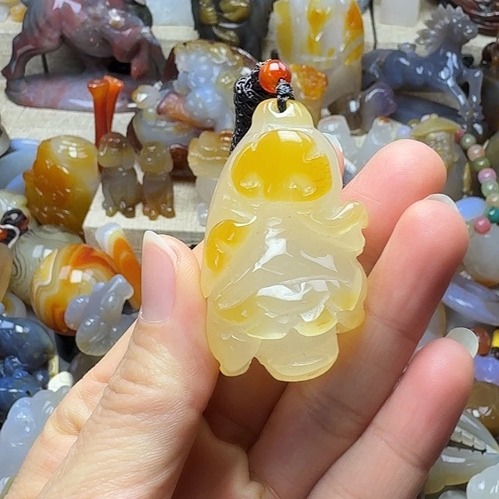 玛瑙/玉髓未镶嵌饰品