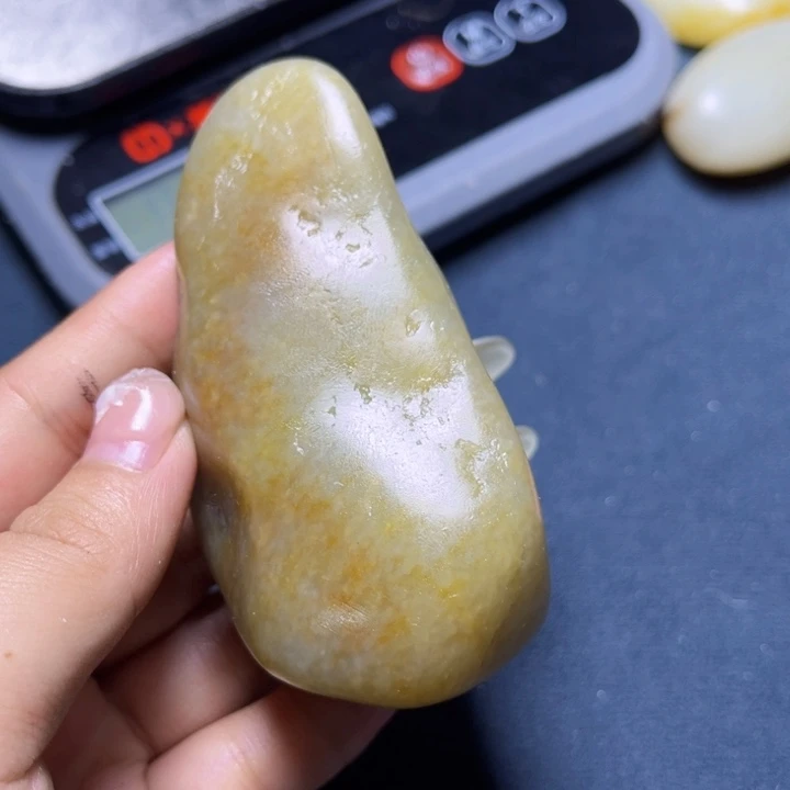 未镶嵌和田玉珠宝奇石