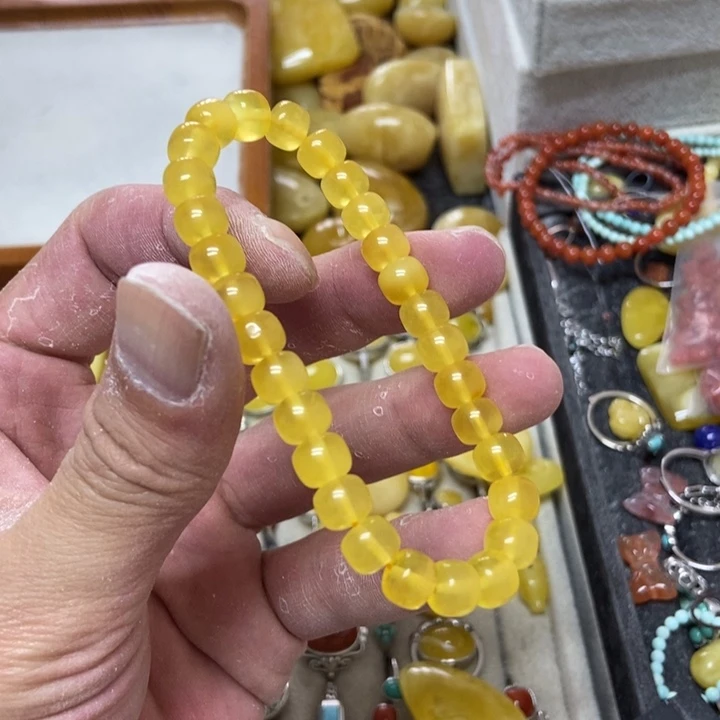 未镶嵌蜜蜡裸石多样性发货