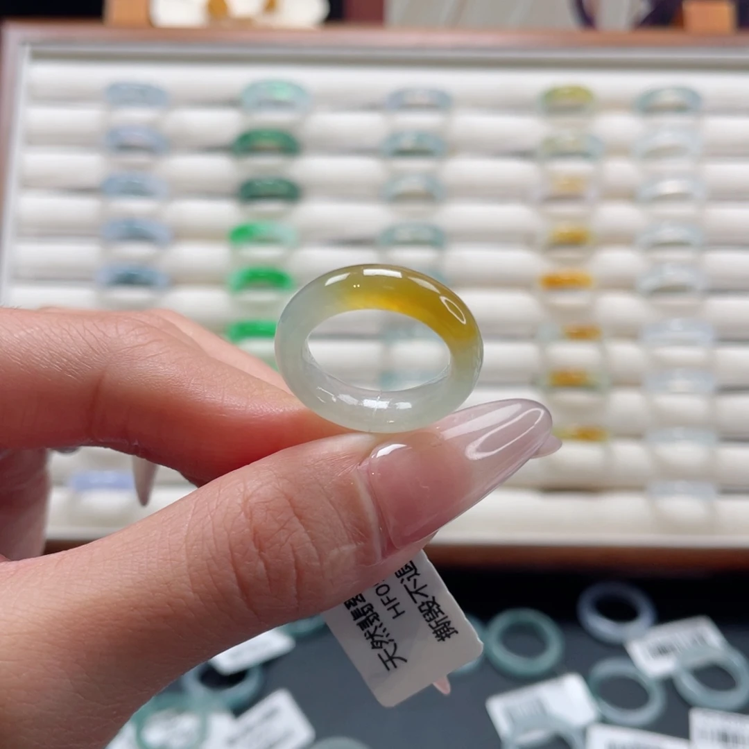 翡翠未镶嵌戒指14号