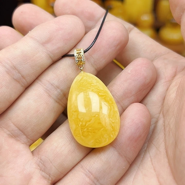 蜜蜡未镶嵌珠宝奇石蜜蜡吊坠6.5克