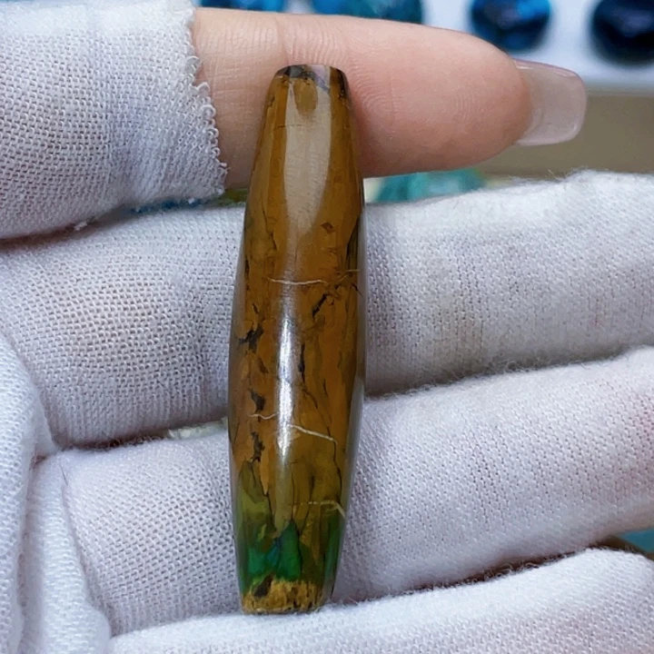 绿松石未镶嵌饰品