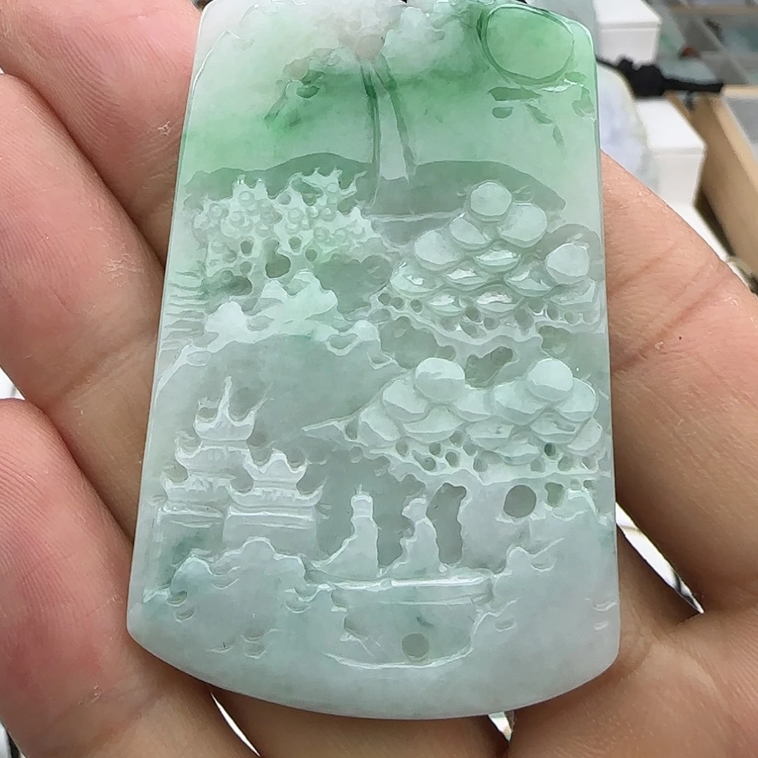 翡翠未镶嵌颈饰翡翠