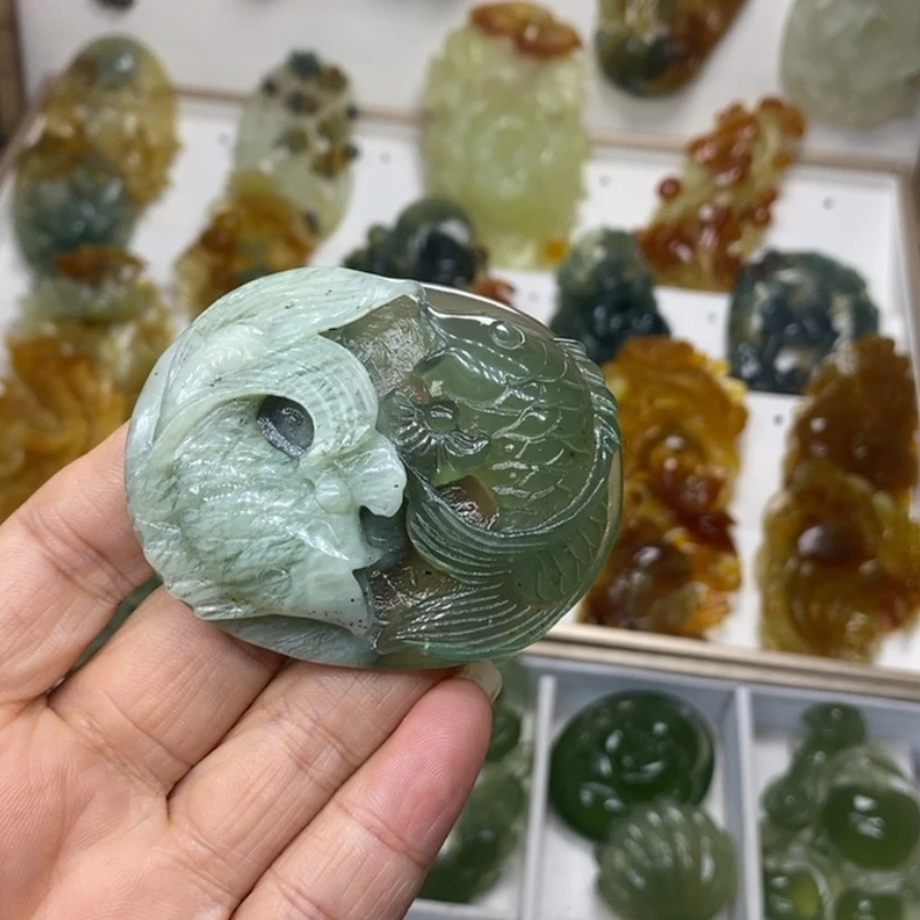 【闪购商品】未镶嵌蛇纹石玉颈饰