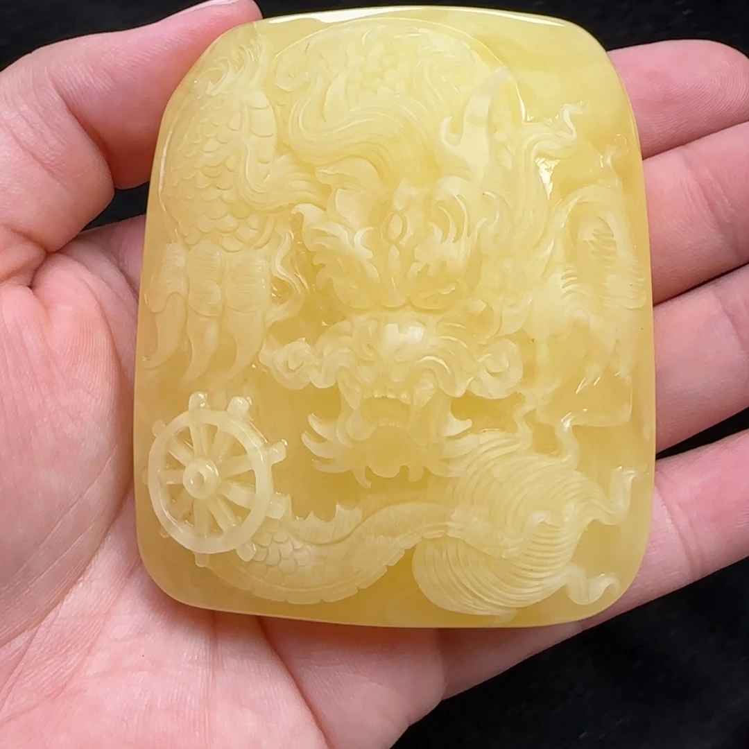 蜜蜡未镶嵌珠宝奇石