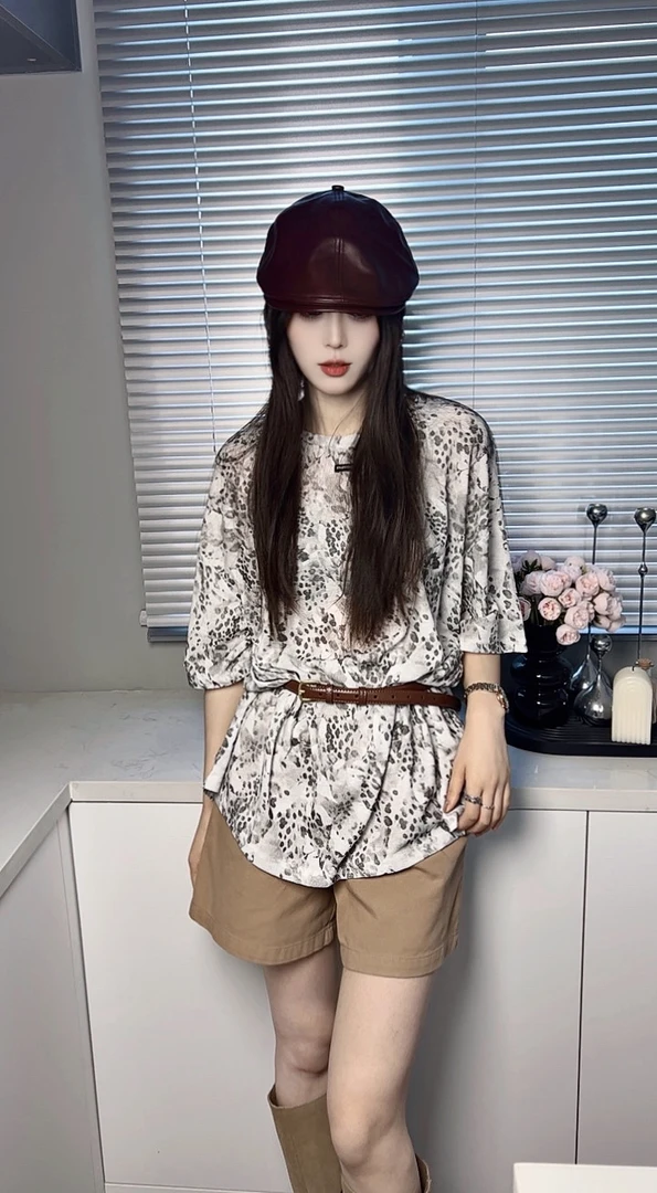 短袖中长款T恤气质时尚百搭小众设计感