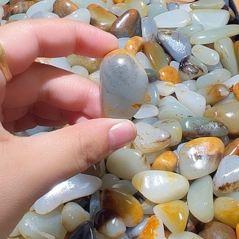 和田玉（糖玉）未镶嵌颈饰16