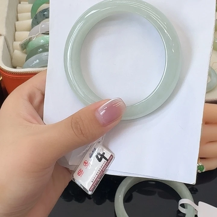翡翠未镶嵌手镯（序号16）点菜看细节