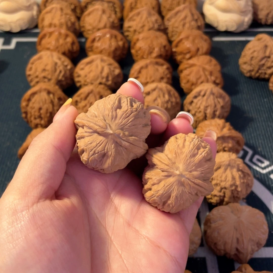 文玩核桃吊坠练手元宝40