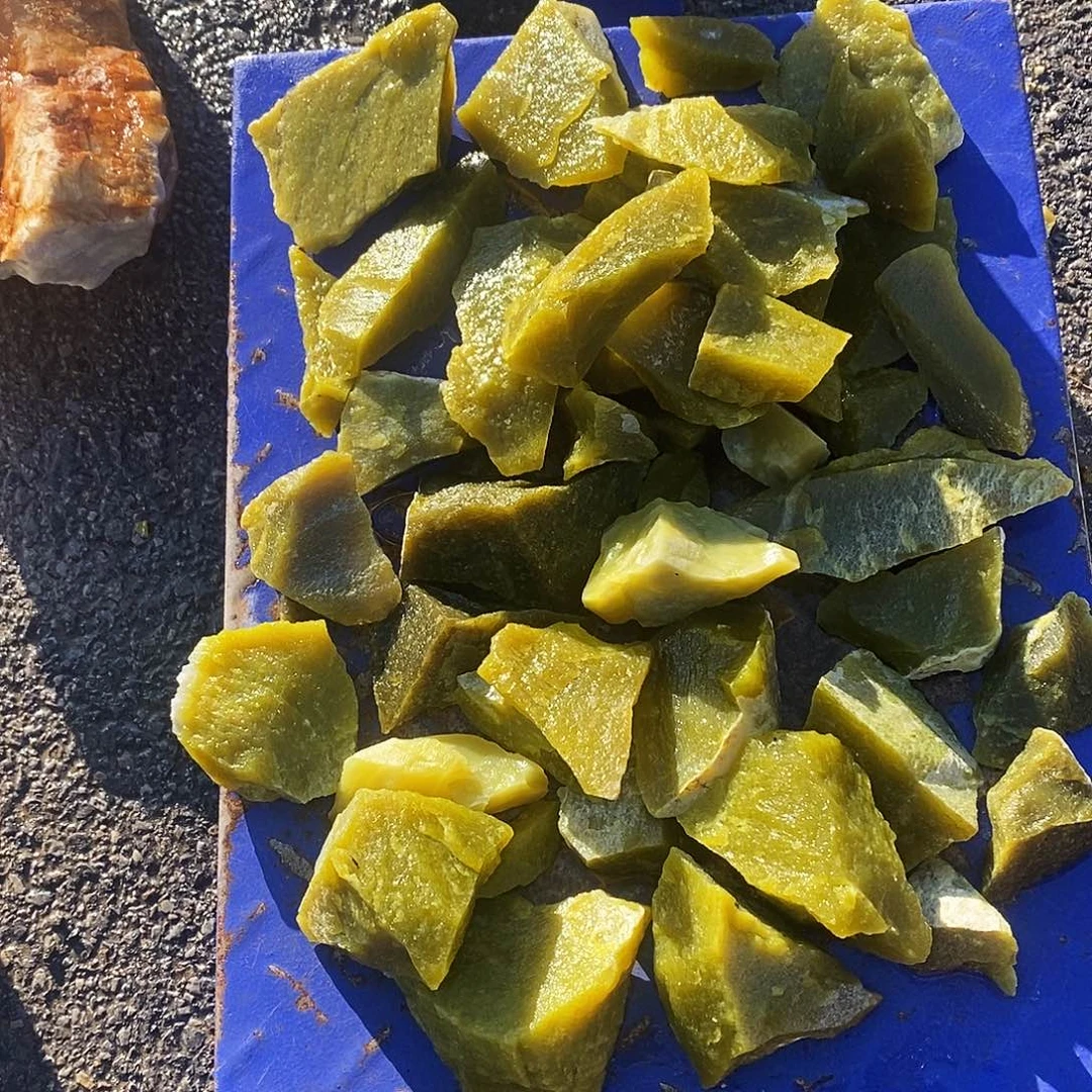 瑜***瀚岫玉未镶嵌岫玉原石奇石摆件