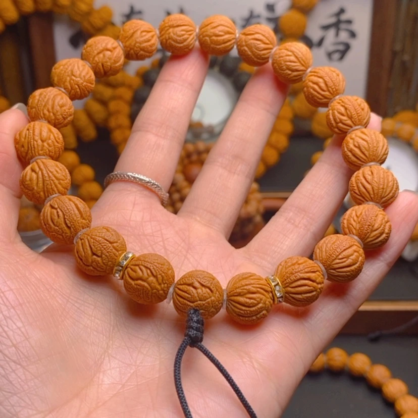 【闪购商品】桃核手串龙文桃核
