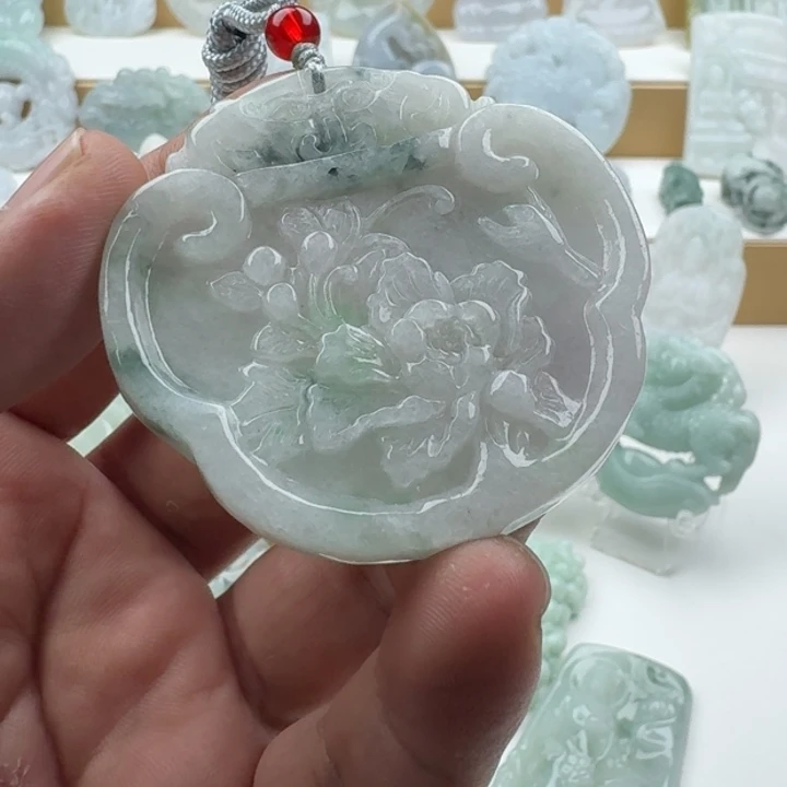 翡翠未镶嵌颈饰天然缅甸A货翡翠