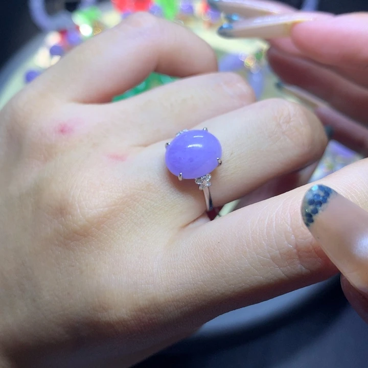 颈饰18K金镶嵌翡翠天然