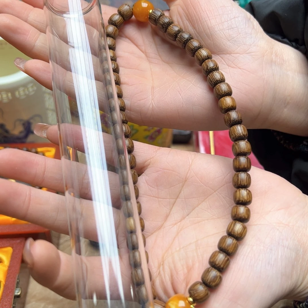 大叶紫檀（黑酸枝木类）