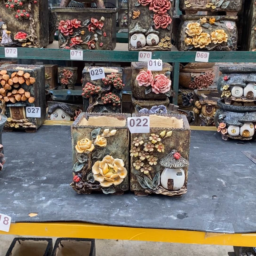 红陶青藤花器多肉花盆