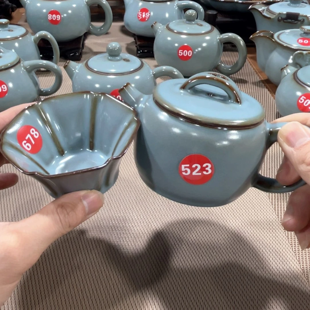 瓷片小微瑕。。。。。。。。。。。