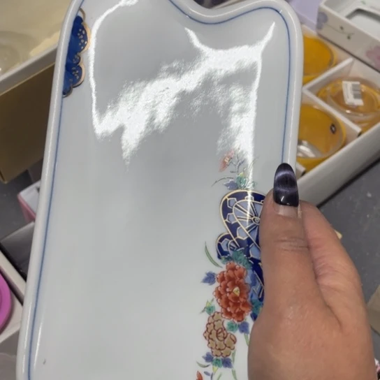 肉****金葡萄瓷器欢迎您