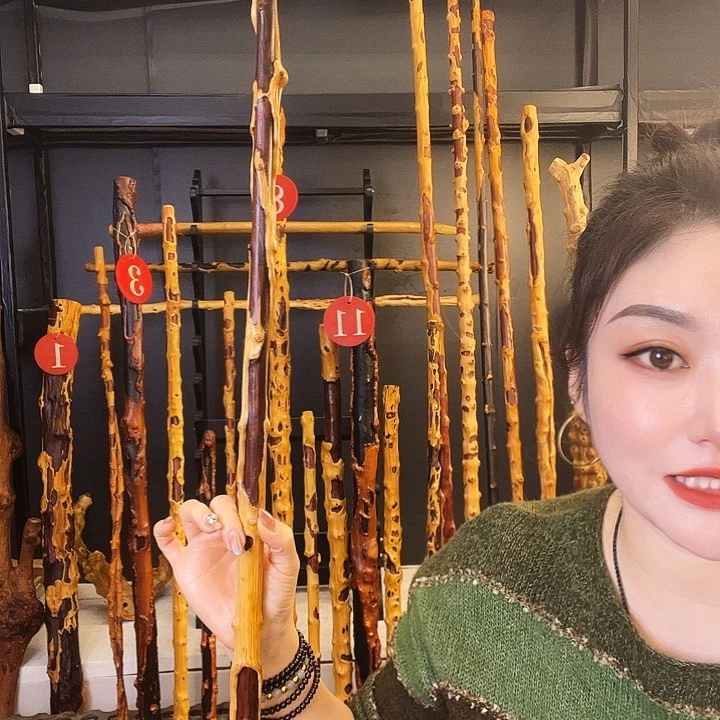 春****！好好好好好好好尴尬了
