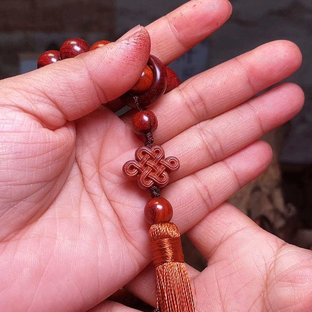 檀香紫檀（小叶紫檀）手串中国结