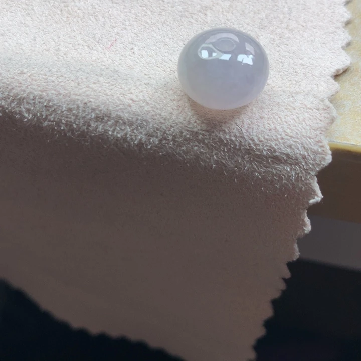 翡翠颈饰未镶嵌吊坠