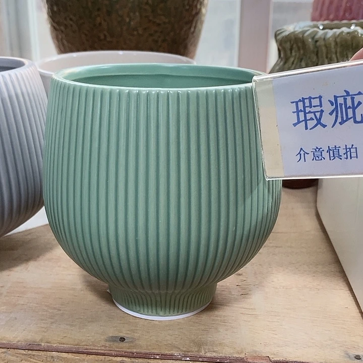 紫砂花盆多肉植物盆瑕疵有孔