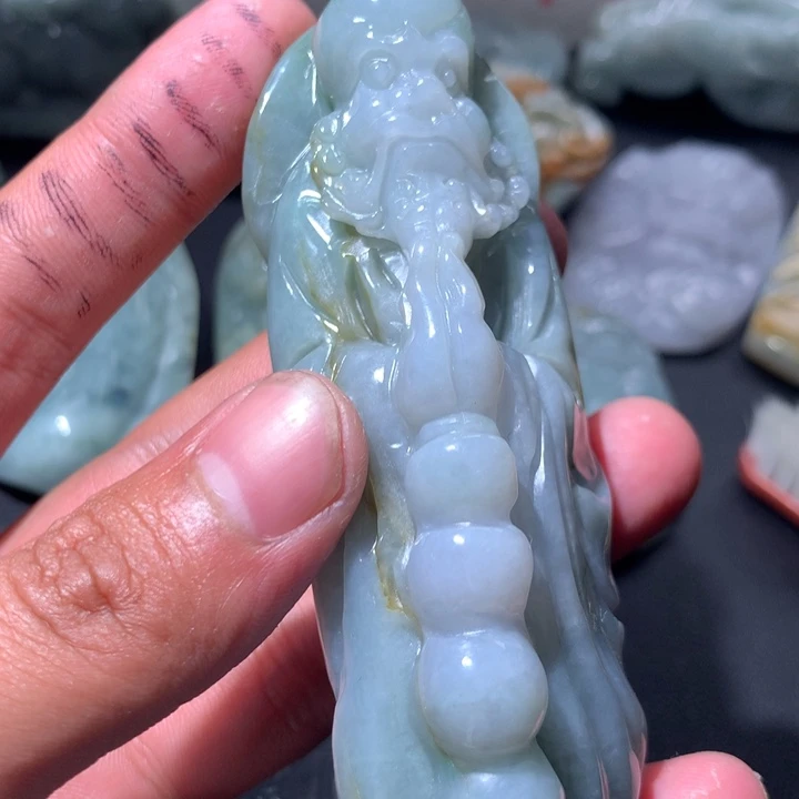 翡翠未镶嵌颈饰保真天然a货翡翠