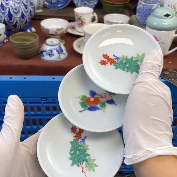 他家瓷器真美…开播了