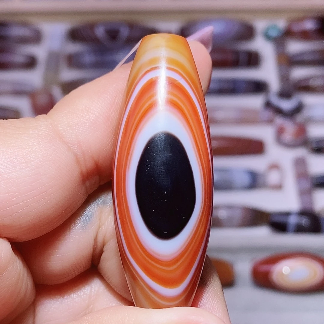 蓝***雨玛瑙/玉髓未镶嵌颈饰