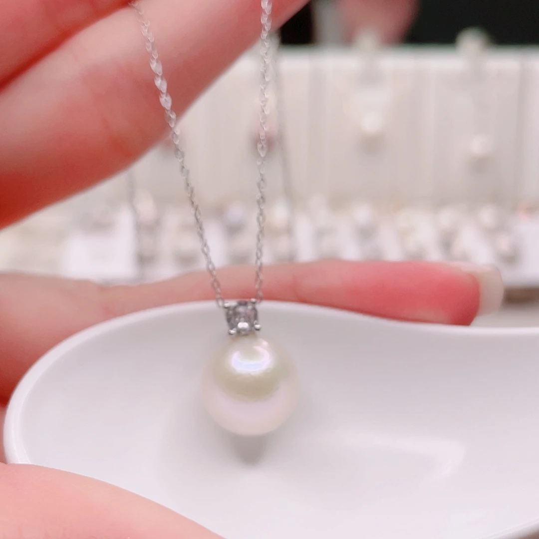 淡水珍珠合金耳饰