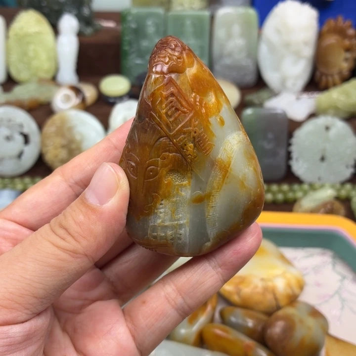 颈饰未镶嵌和田玉