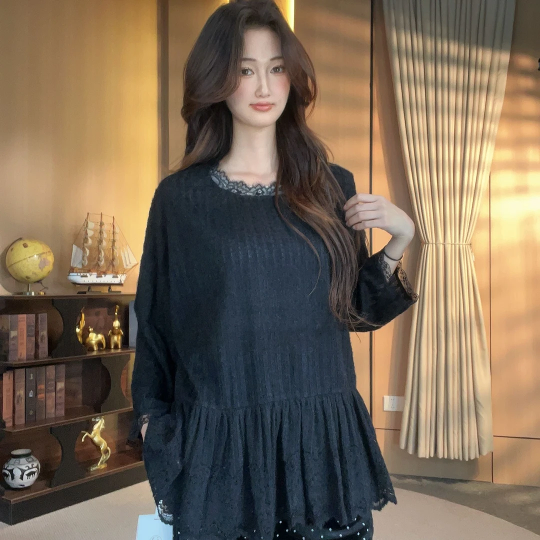 铂屋馆B56775法式复古慵懒蕾丝拼接宽松上衣黑色春秋