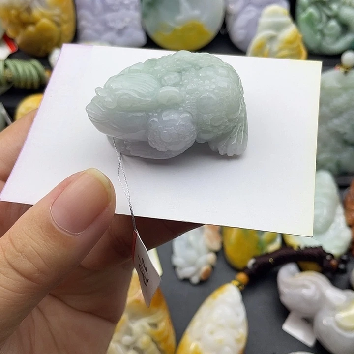 翡翠未镶嵌颈饰天然翡翠