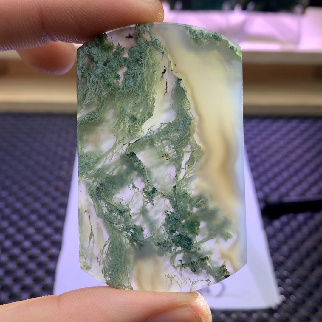 听***乐玛瑙/玉髓未镶嵌颈饰