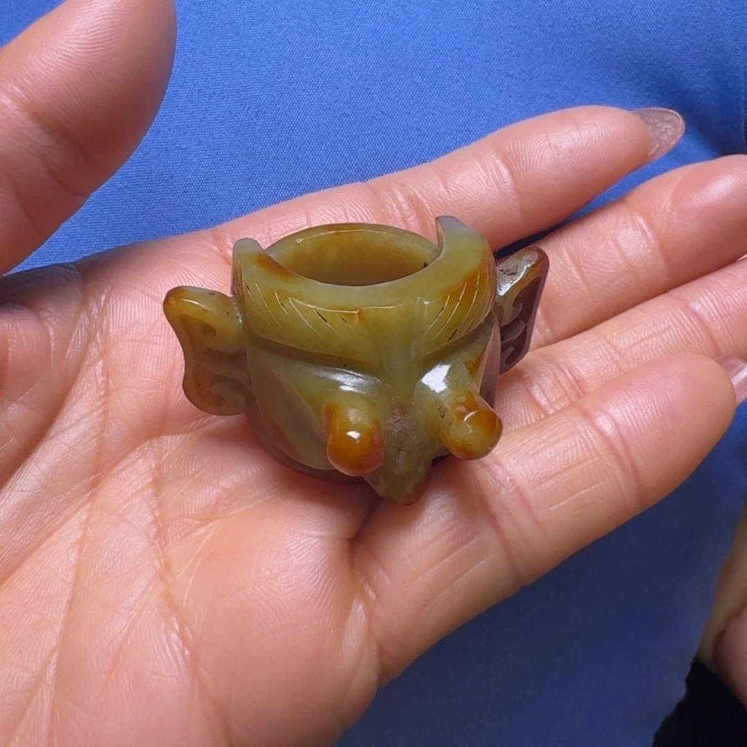 和田玉（糖玉）颈饰未镶嵌