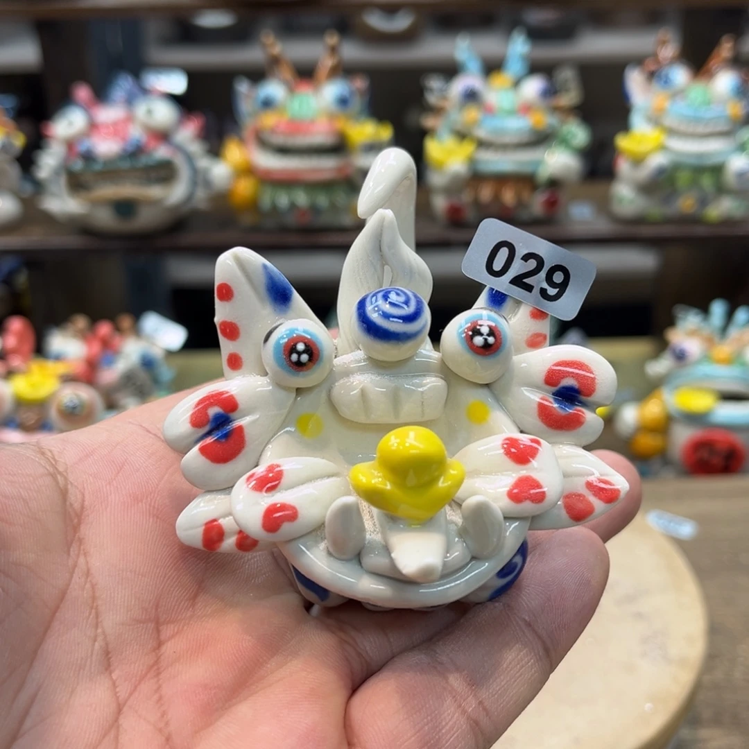摆件纯手工抽象陶瓷摆件微瑕029