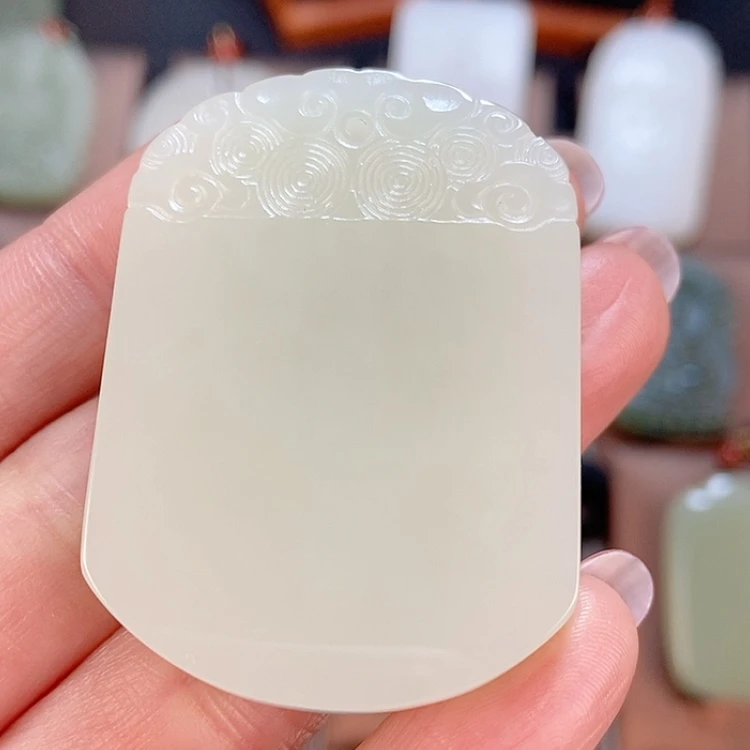 【闪购商品】和田玉颈饰未镶嵌冰*