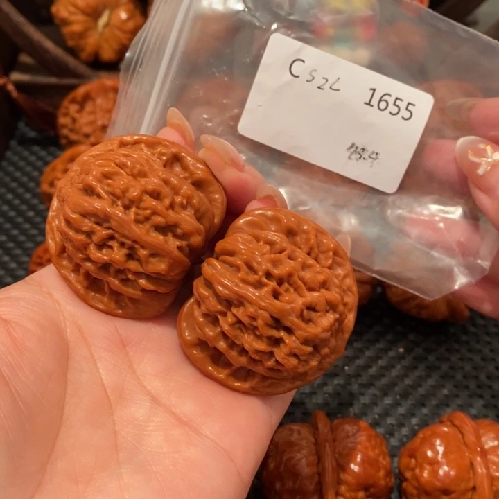 幸***康文玩核桃把件精品