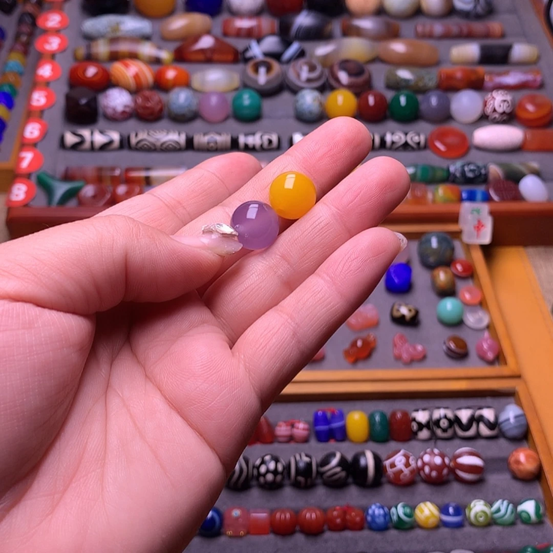 柒***宝玛瑙/玉髓未镶嵌颈饰