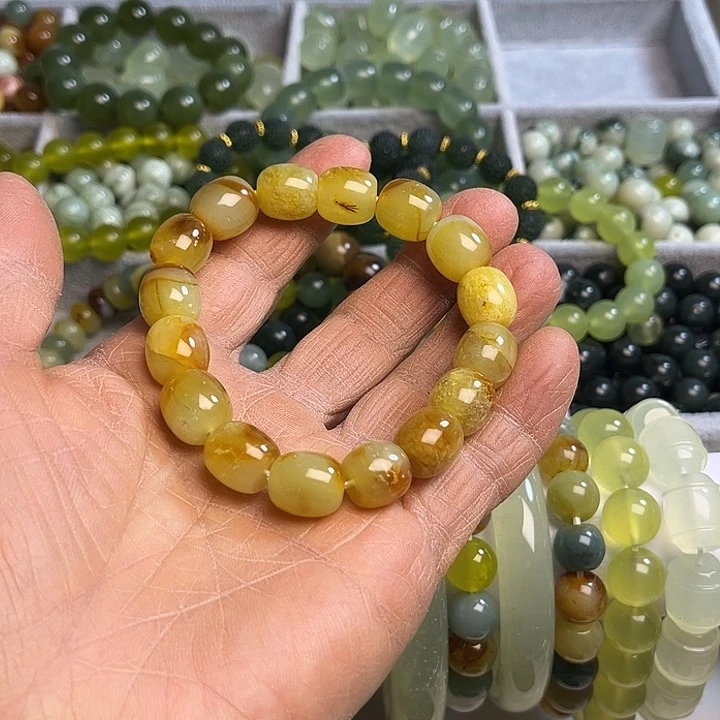 合金蛇纹石玉颈饰