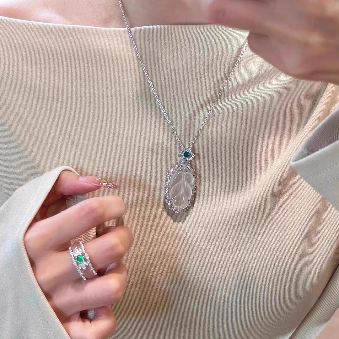 钛钢项链 叶子时尚百搭气质时尚项链