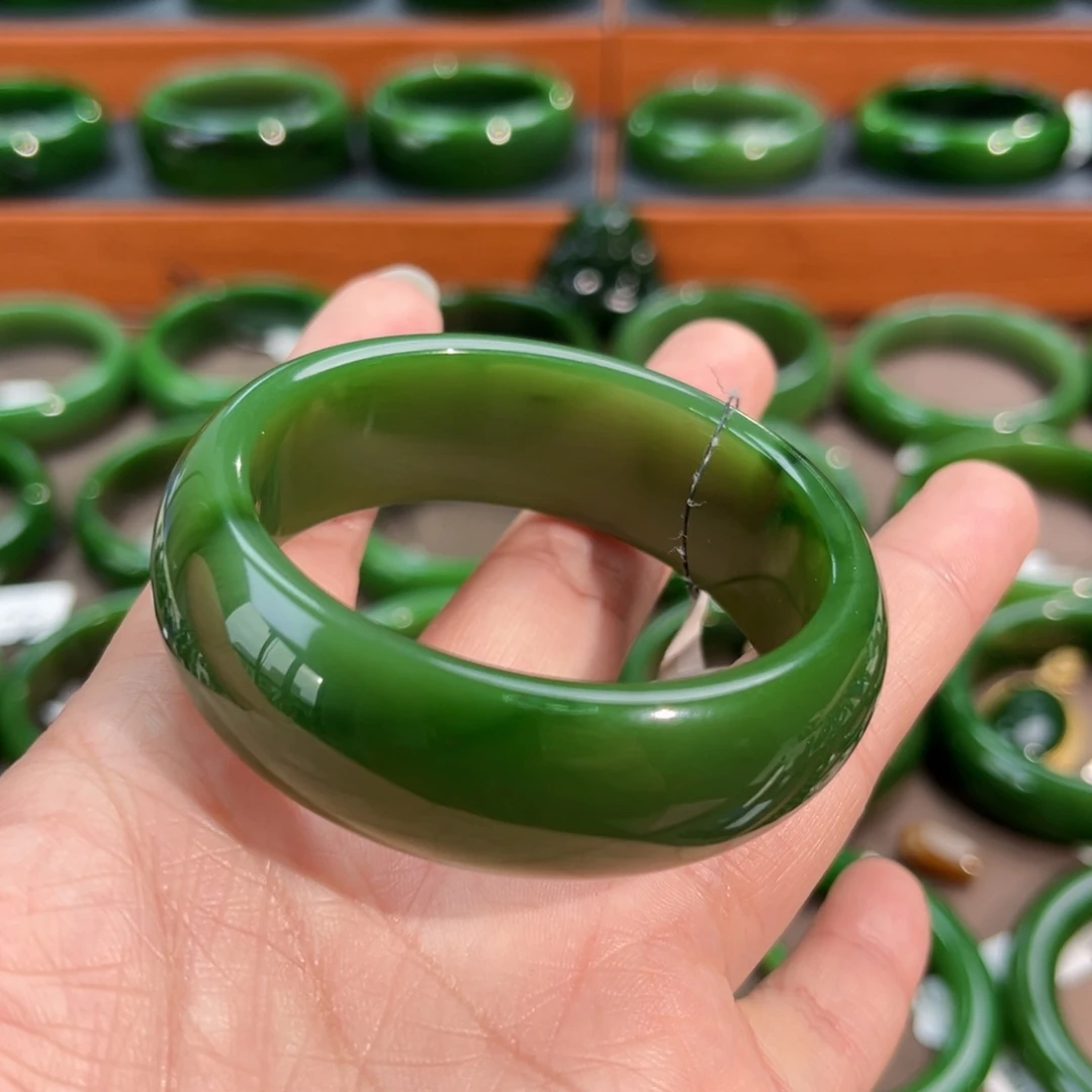 未镶嵌手镯和田玉（碧玉）